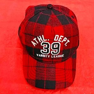 Place baseball cap 5018y